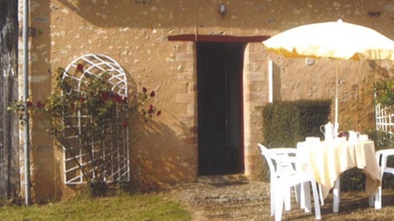 Photo of Outdoor in Asnieres sur Vegre