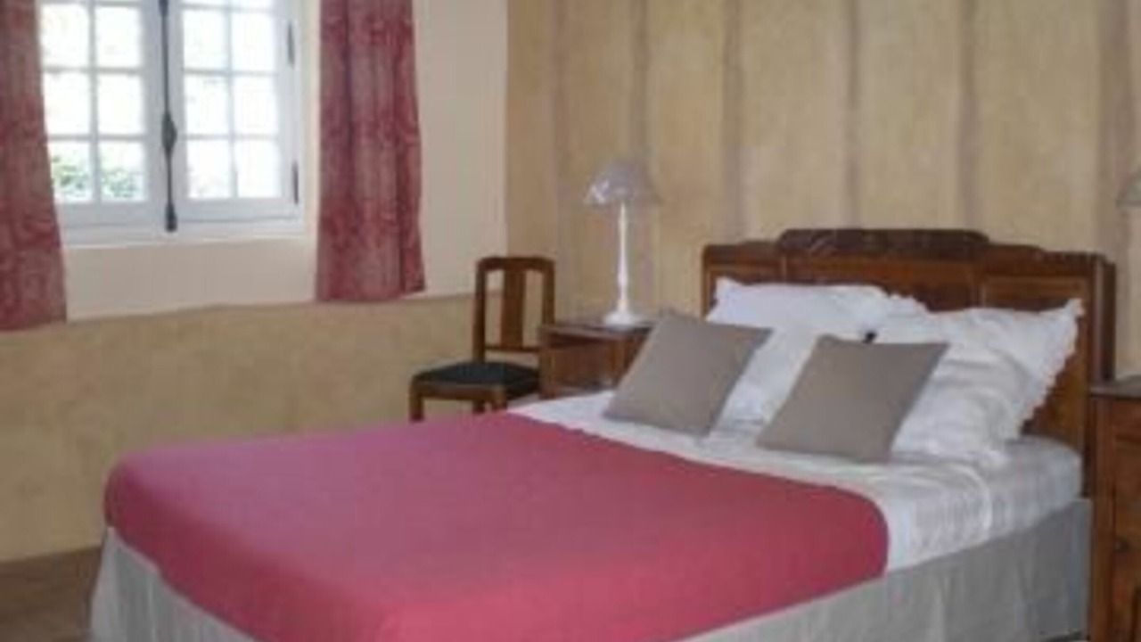 Photo of Bedroom in Saint-Aignan