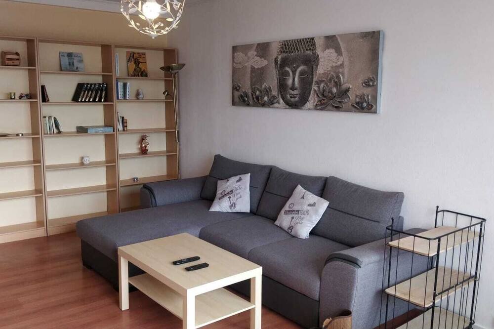Photo of Livingroom in Laon Sud