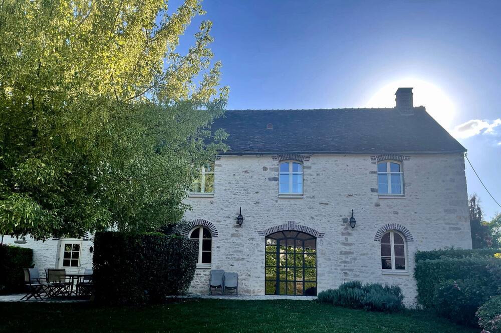Photo of Outdoor in Malesherbes