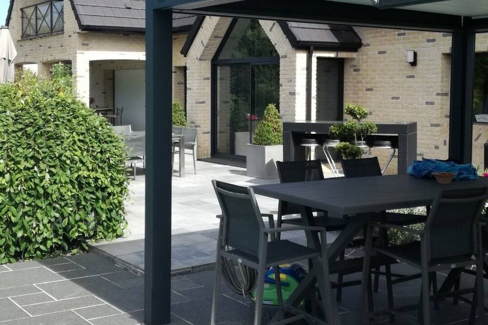 Photo of Patio Balcony in Nielles-les-Ardres