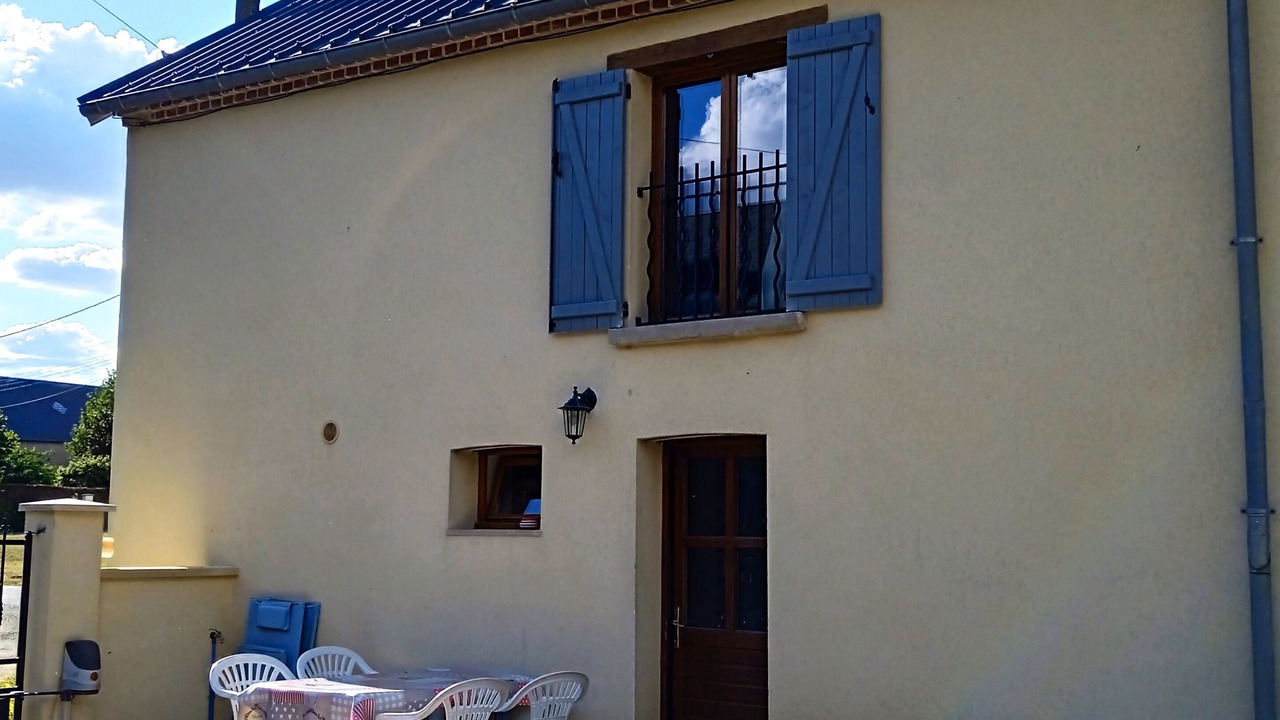 Photo of Outdoor in Azy
