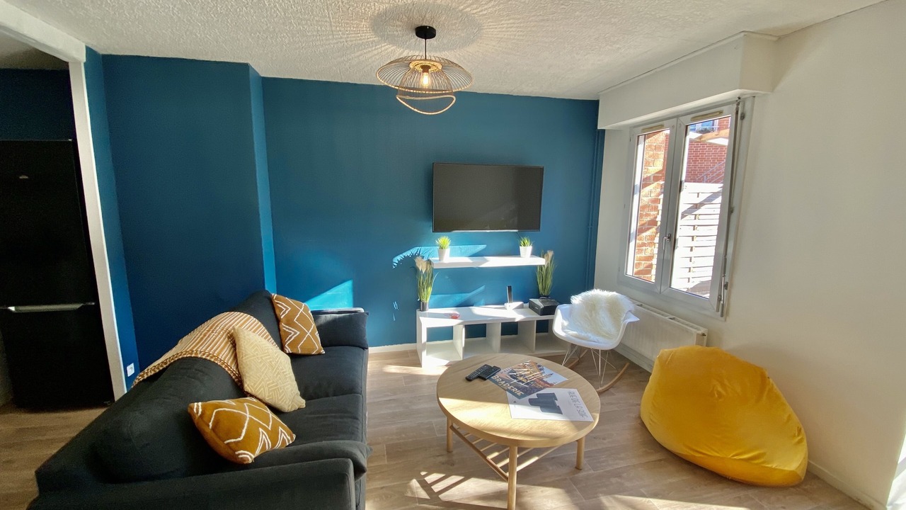 Photo of Livingroom in Fives