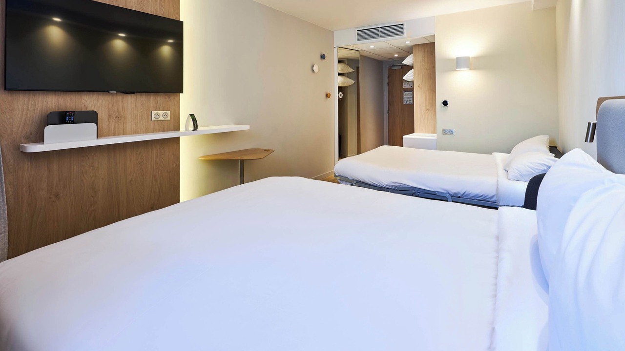 Photo of Bedroom in Touques