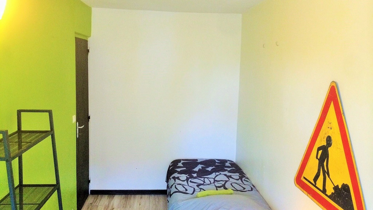Photo of Bedroom in Henin-Beaumont