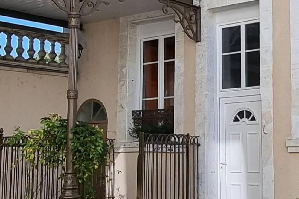 Photo of Outdoor in Abbeville