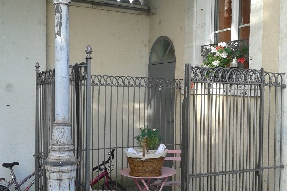 Photo of Outdoor in Abbeville
