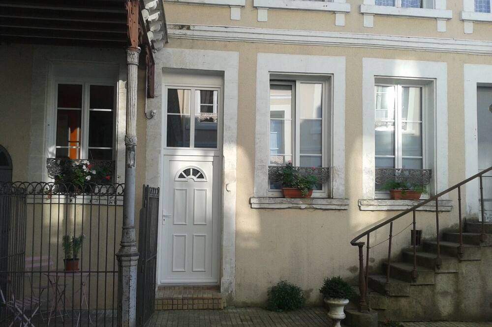 Photo of Outdoor in Abbeville