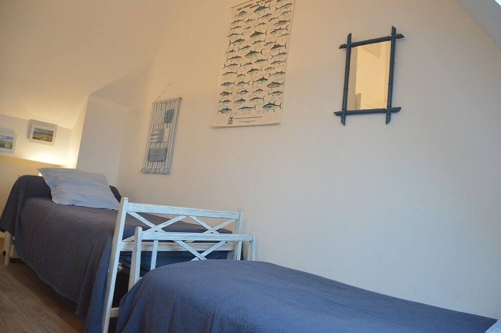 Photo of Bedroom in Commes