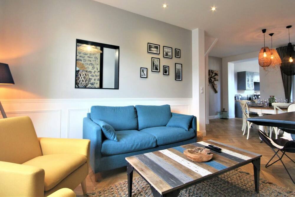 Photo of Livingroom in Saint-Valery-en-Caux