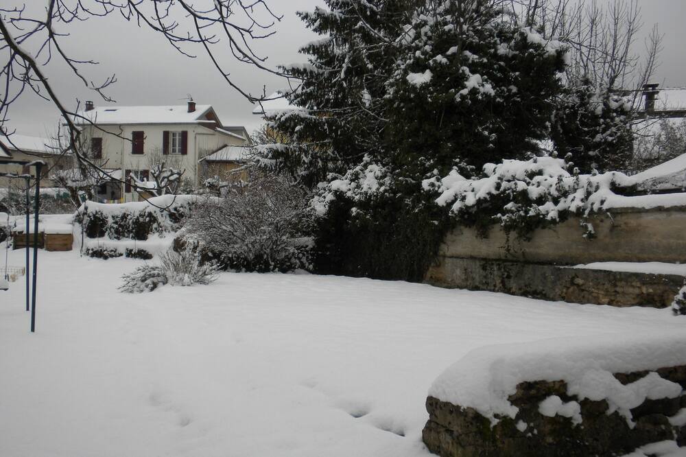 Photo of Outdoor in Saint-Lupicin