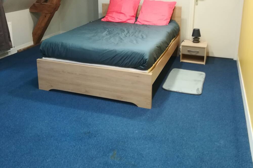 Photo of Bedroom in Bolbec