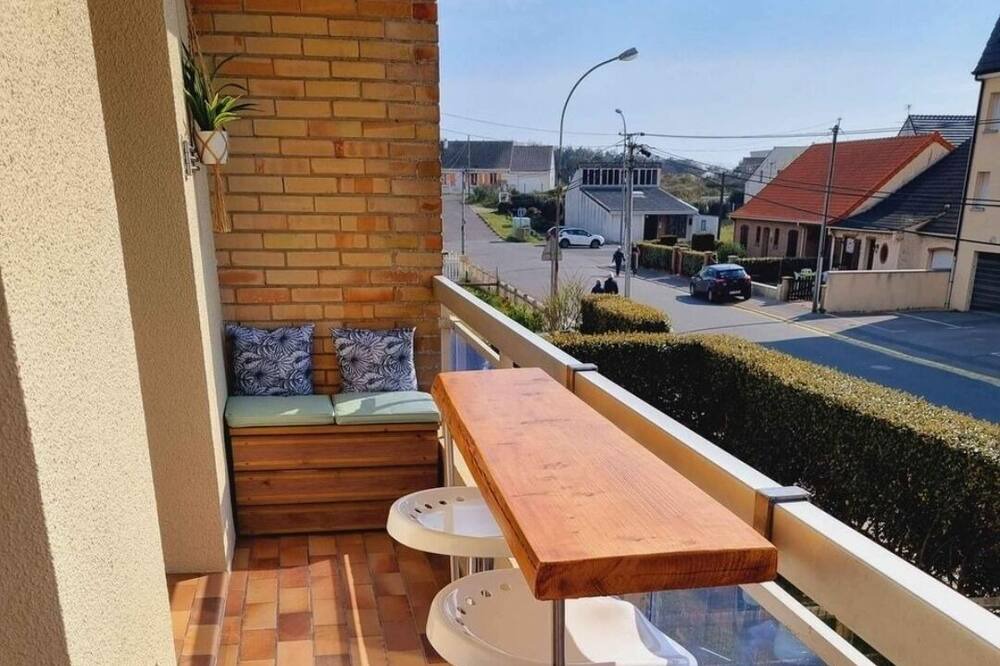 Photo of Patio Balcony in Sainte-Cecile-Plage
