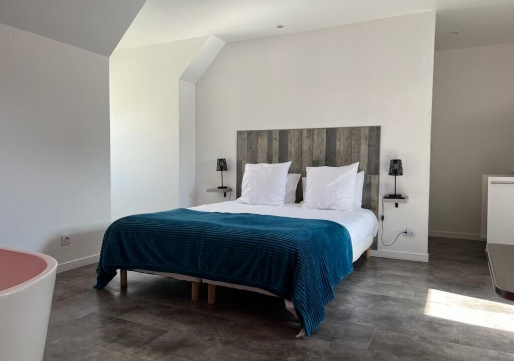 Photo of Bedroom in Isques