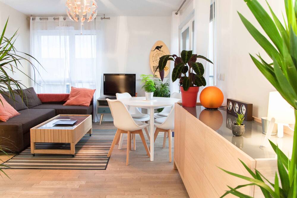 Photo of Livingroom in Gennevilliers