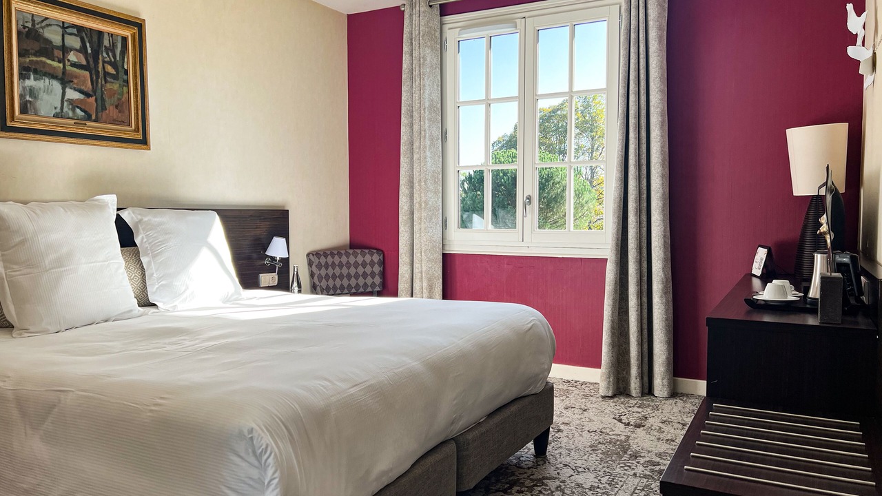 Photo of Bedroom in Chaintre