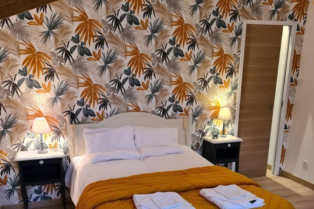Photo of Bedroom in Courcy-aux-Loges