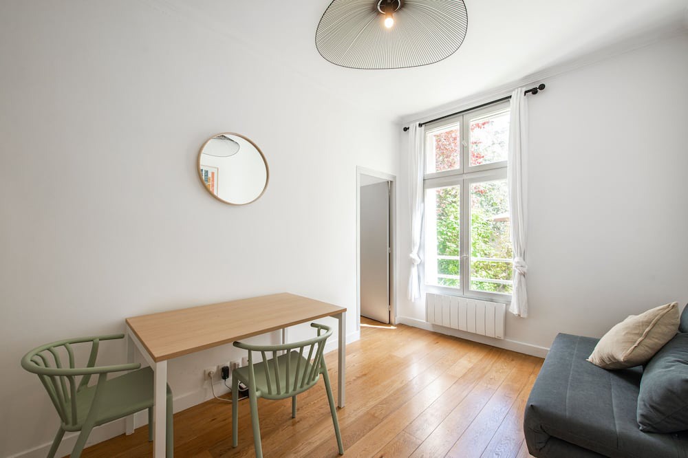 Photo of Others in Levallois-Perret