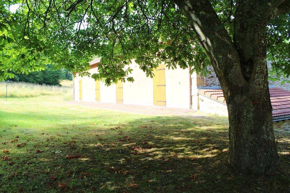Photo of Outdoor in Neufmanil