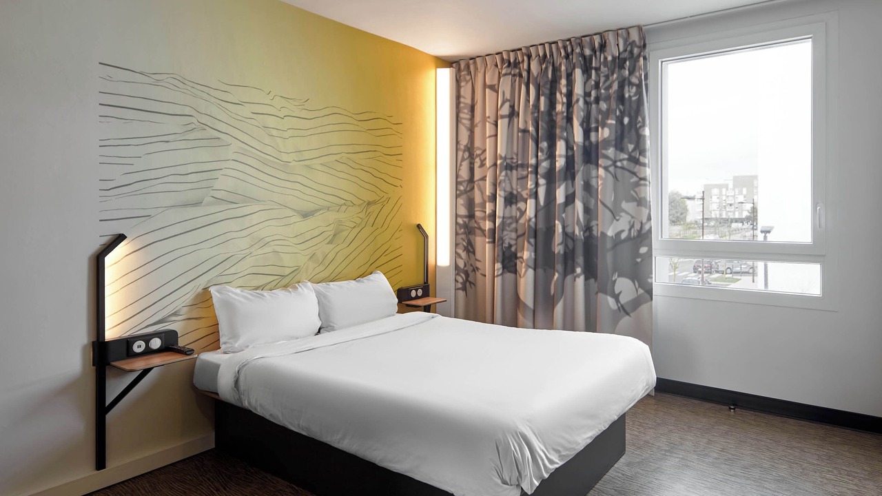 Photo of Bedroom in Bois-d'Arcy