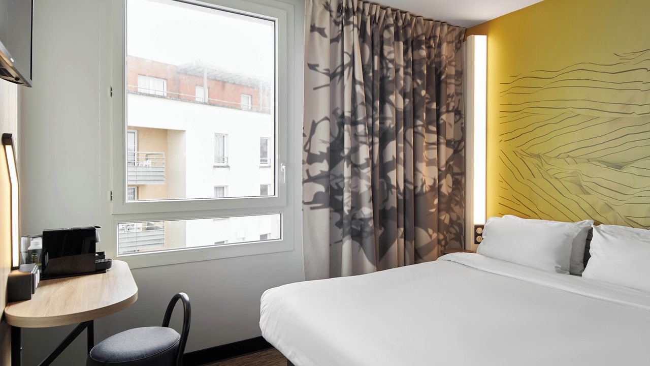 Photo of Bedroom in Bois-d'Arcy
