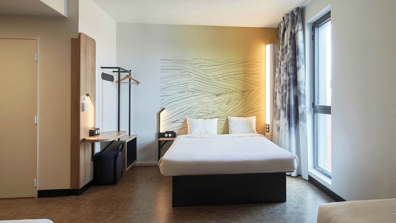 Photo of Bedroom in Argenteuil