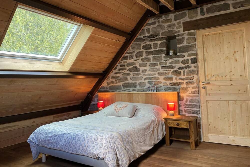 Photo of Bedroom in Chooz