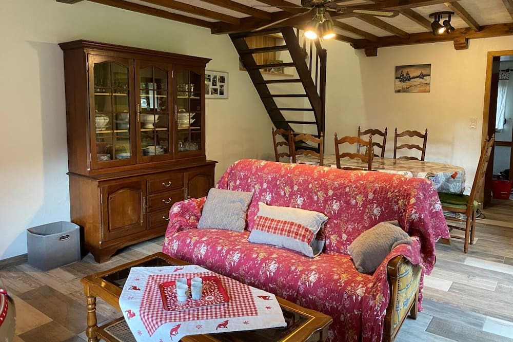Photo of Livingroom in Chooz