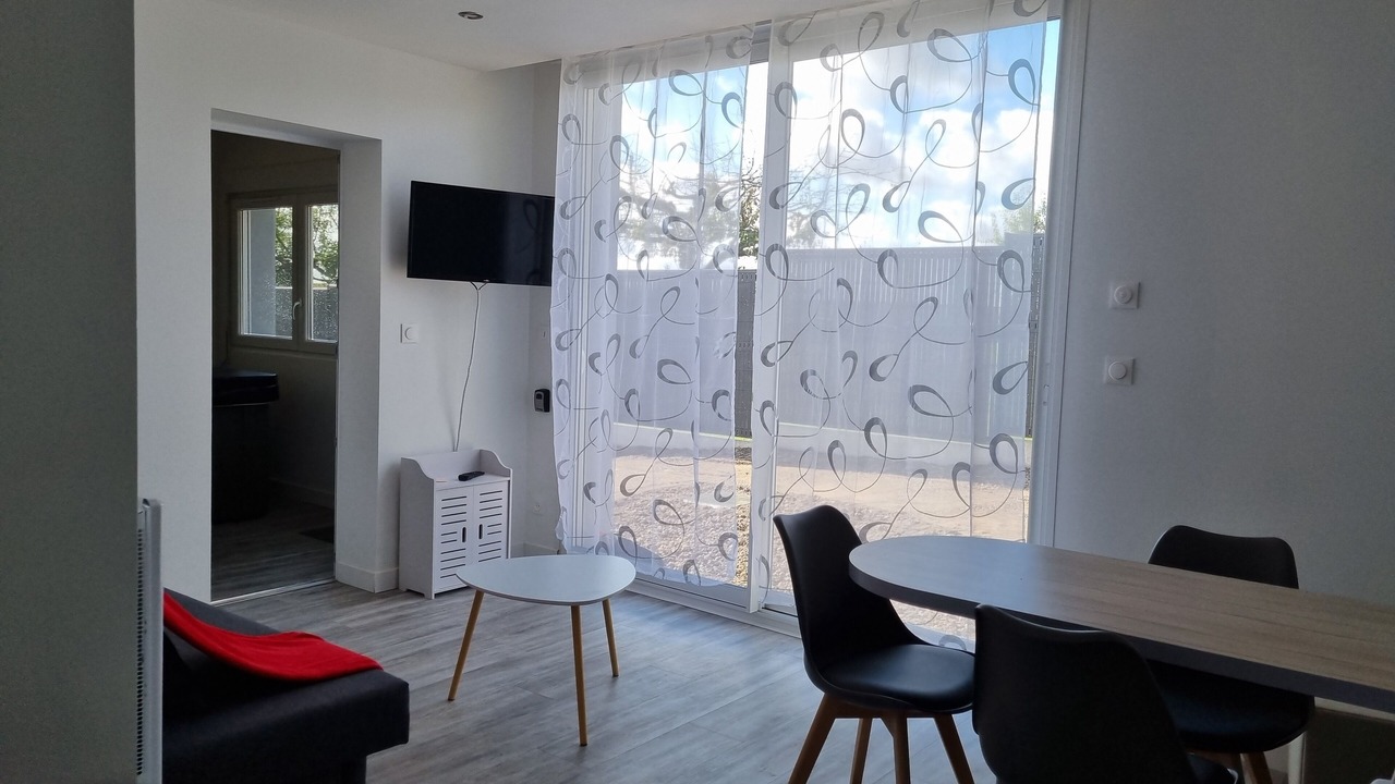 Photo of Livingroom in Fontaine-au-Pire