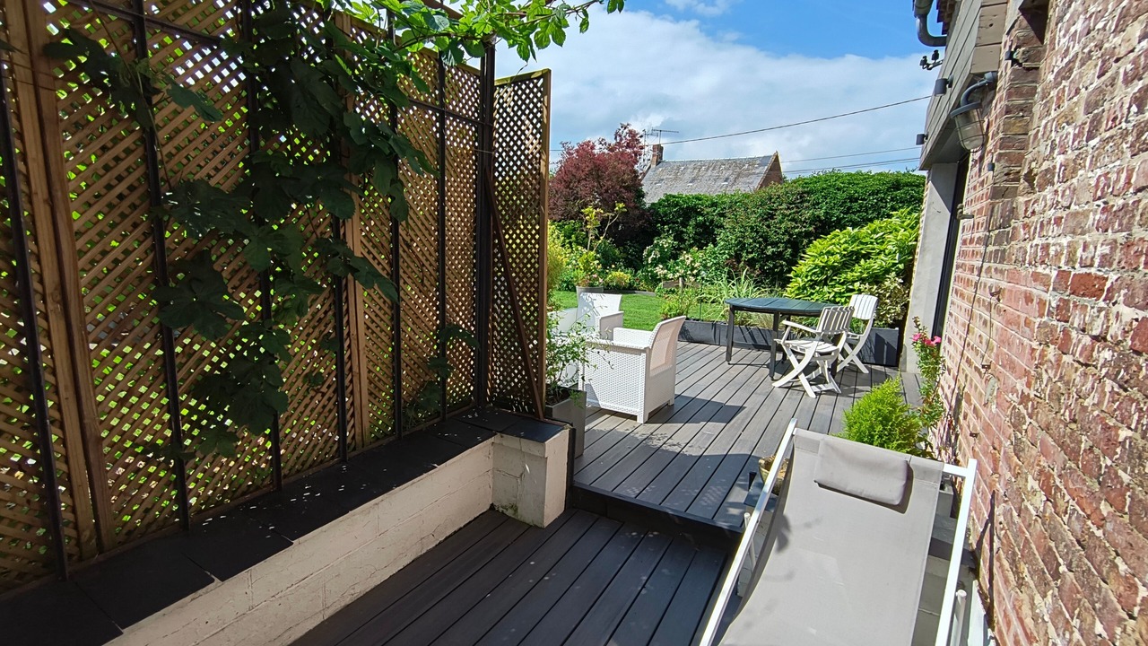 Photo of Outdoor in Mesbrecourt-Richecourt