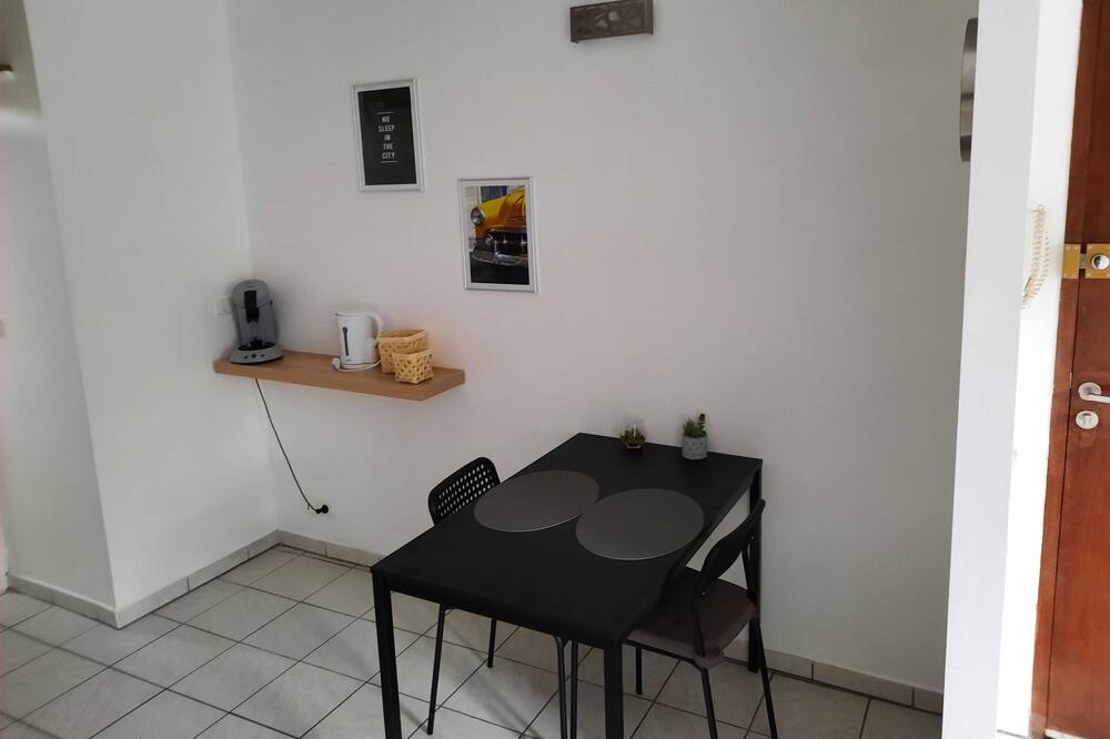 Photo of Bedroom in Maubeuge