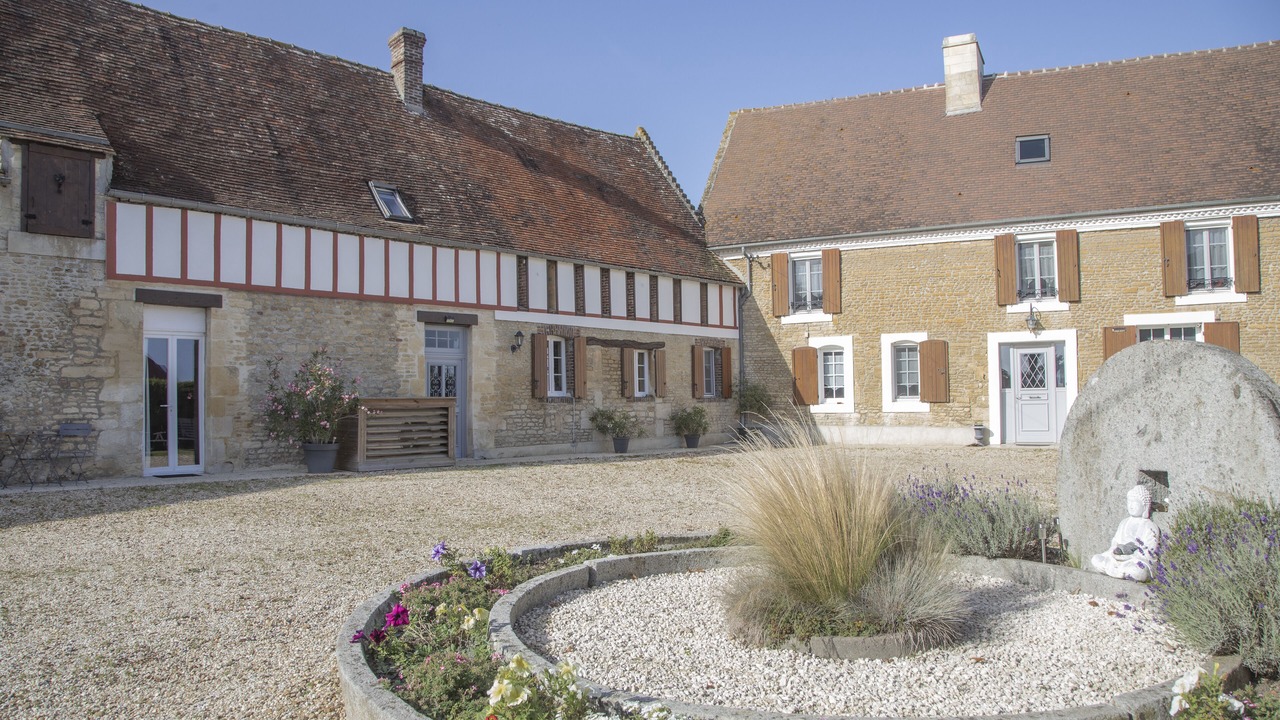 Photo of Outdoor in Saint-Wambert-des-Trois-Vallees