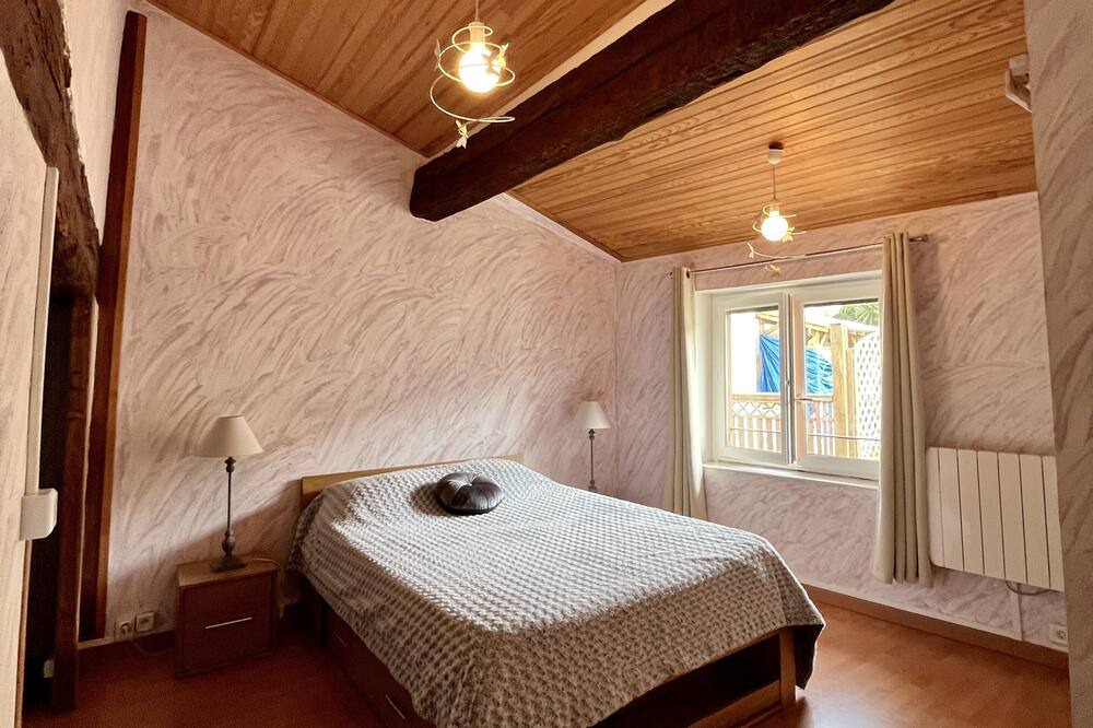Photo of Bedroom in City of Carcassonne
