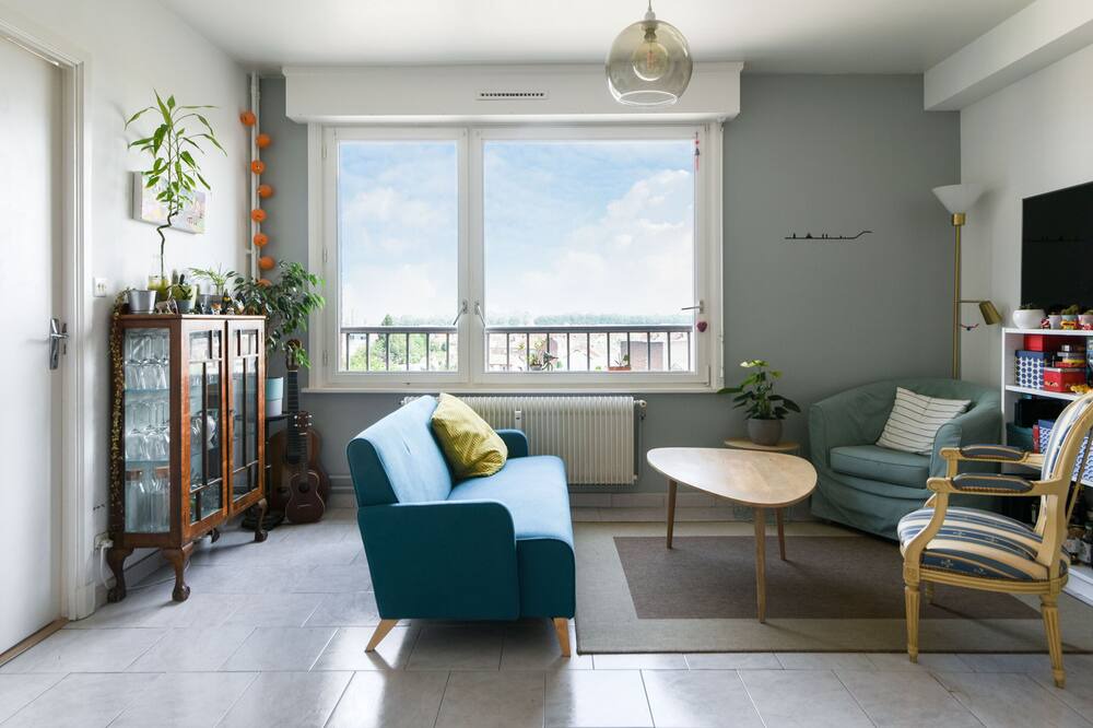 Photo of Livingroom in Fives