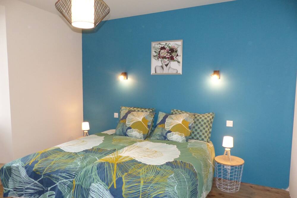 Photo of Bedroom in Durenque