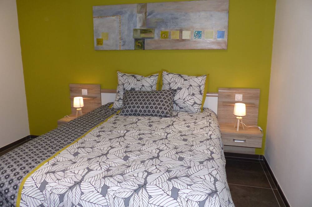 Photo of Bedroom in Durenque