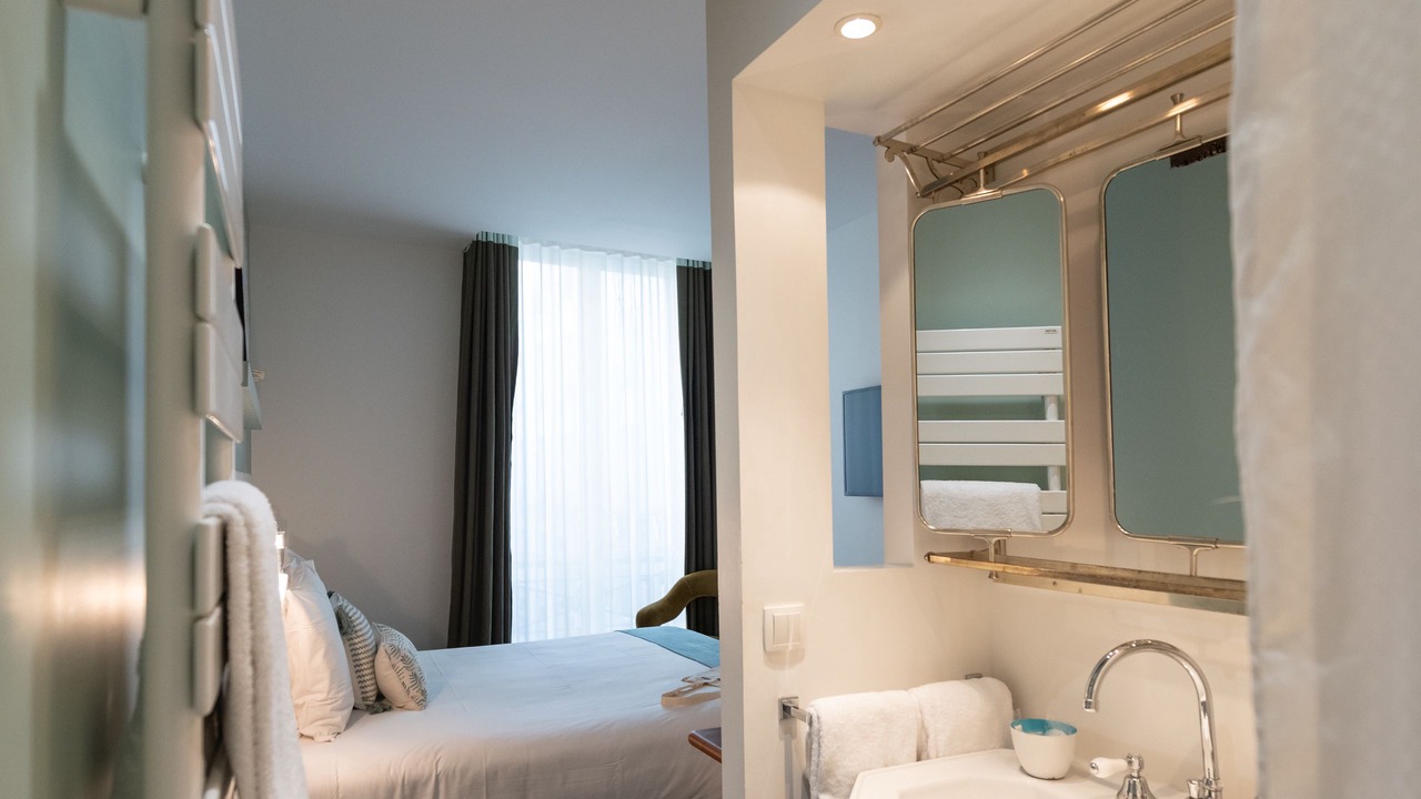 Photo of Bathroom in Saint-Merri
