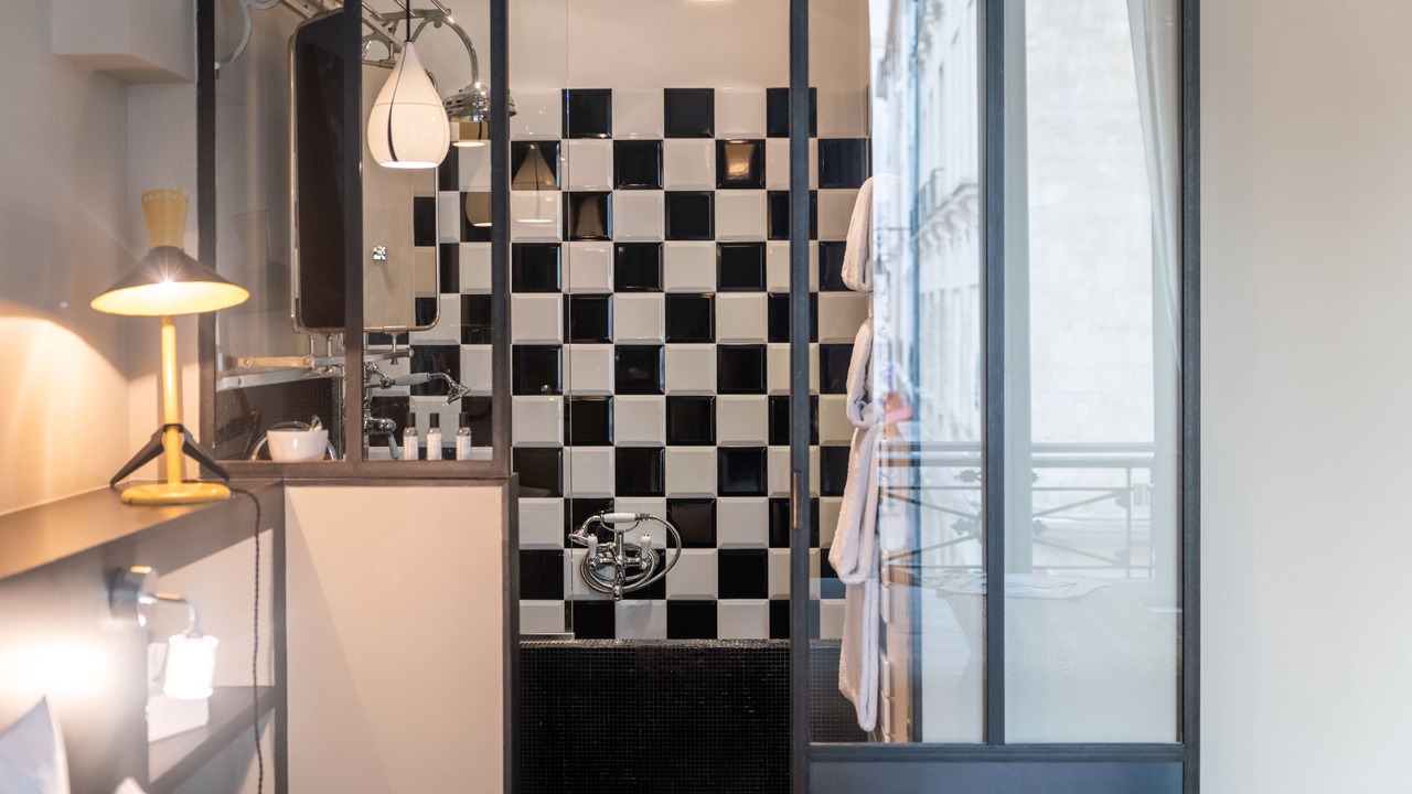 Photo of Bathroom in Saint-Merri