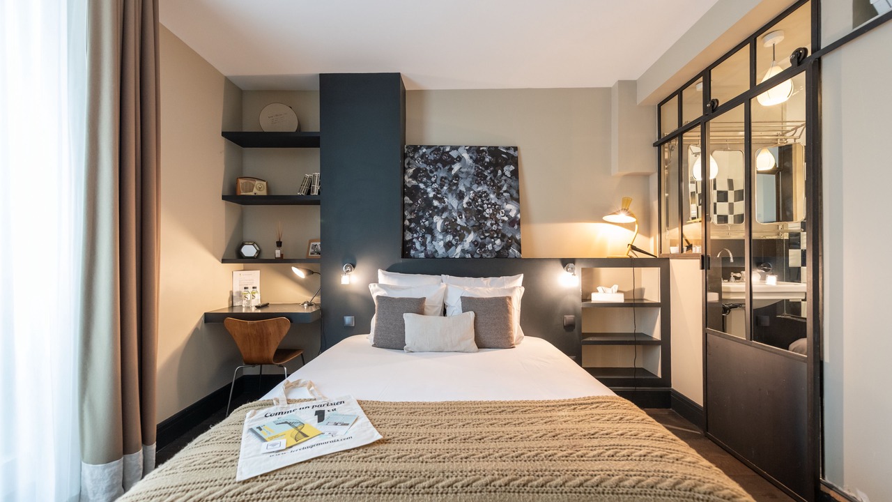Photo of Bedroom in Saint-Merri