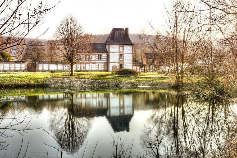 Photo of Outdoor in Beauchamps