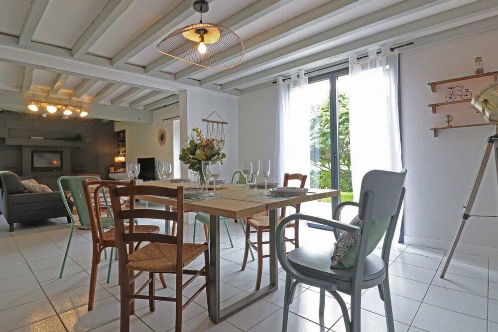Photo of Others in Cisai-Saint-Aubin