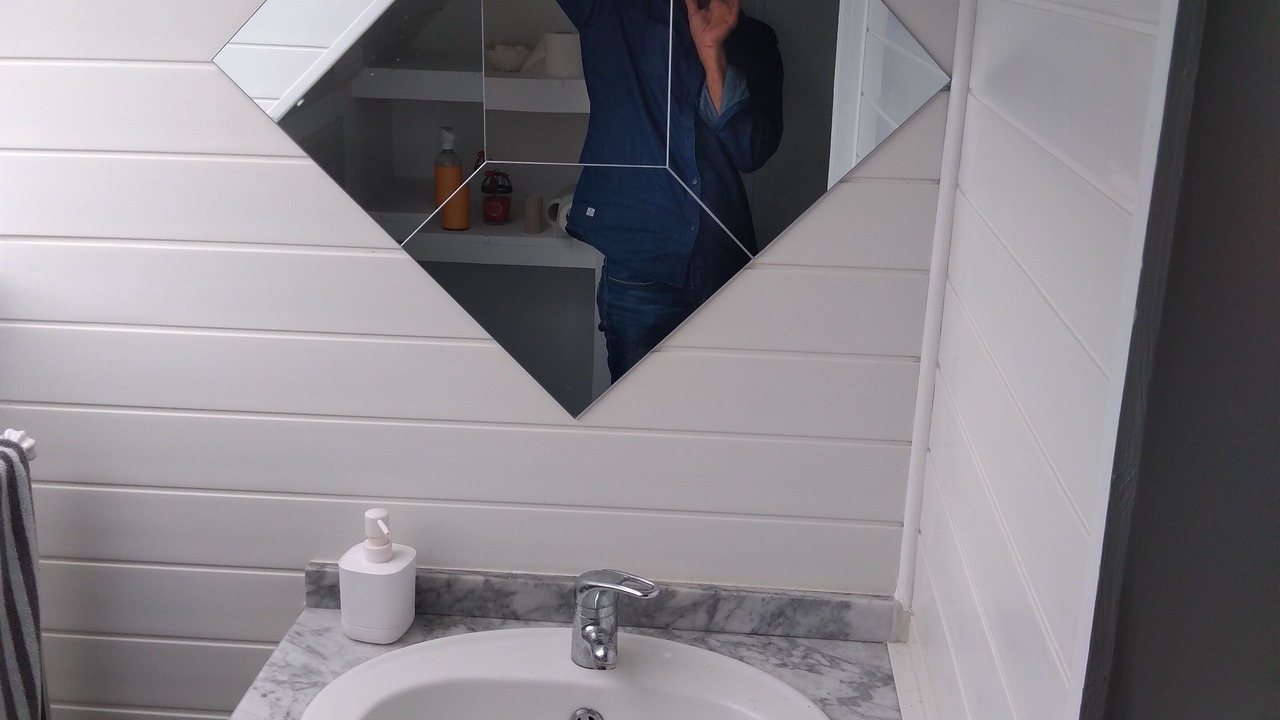 Photo of Bathroom in Ferques