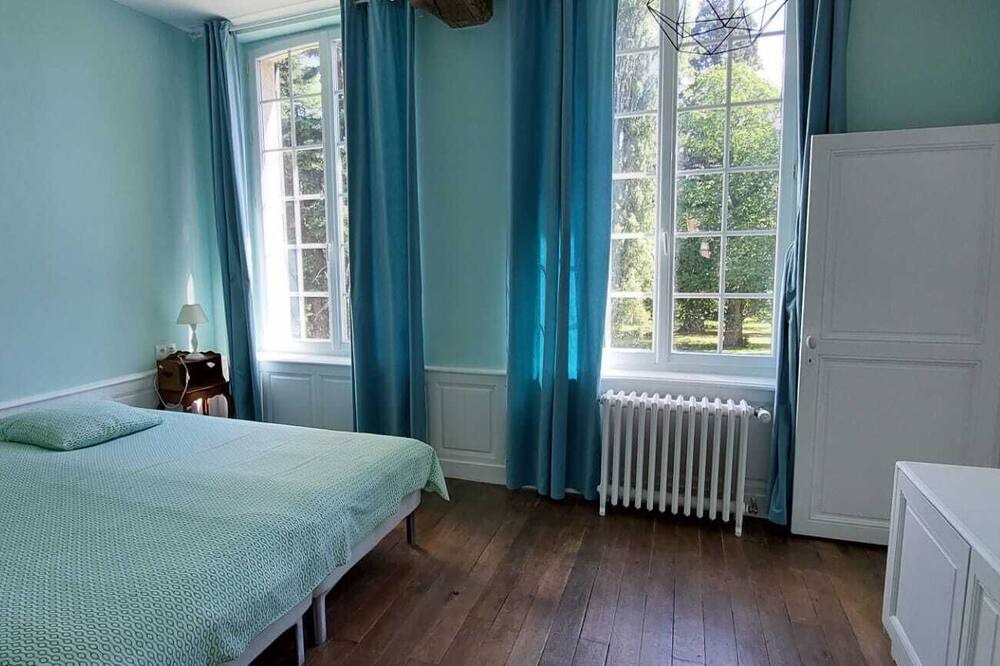 Photo of Bedroom in Fourdrain