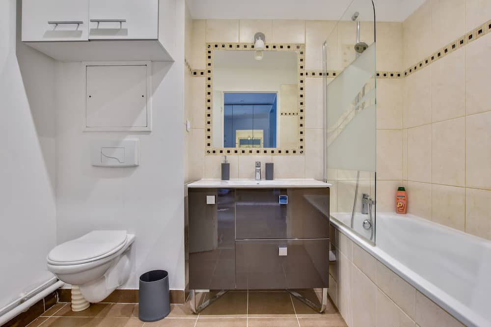 Photo of Bathroom in Bailly-Romainvilliers