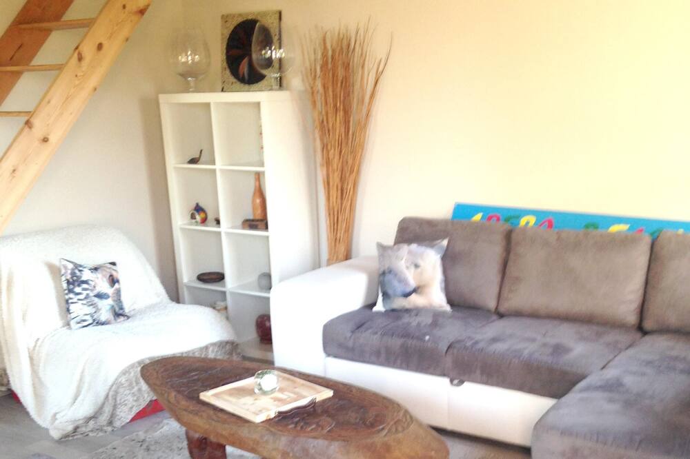 Photo of Livingroom in Dainville