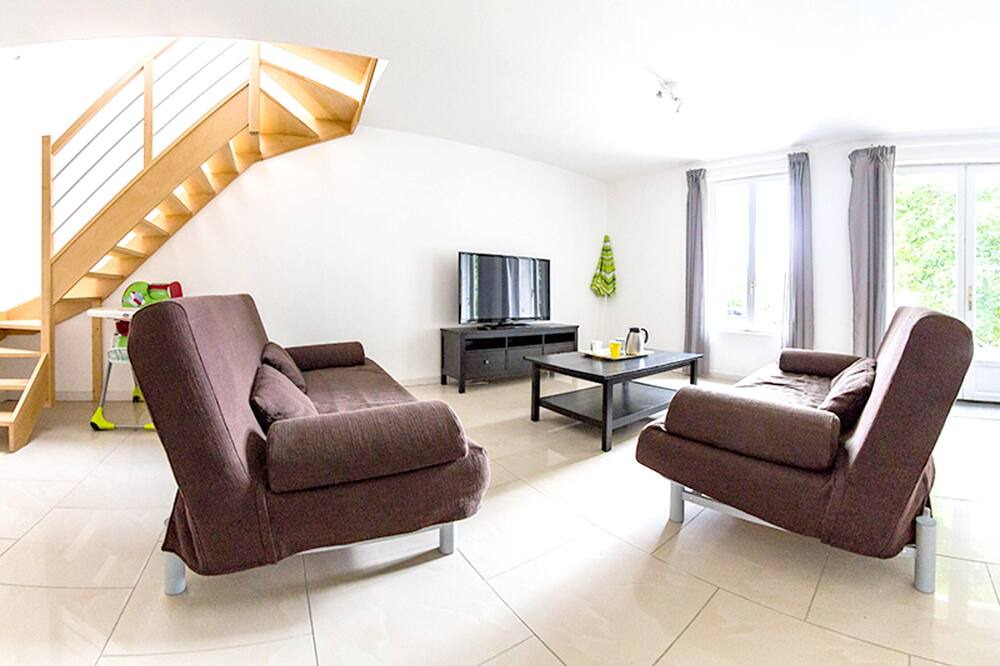 Photo of Livingroom in Monthenault