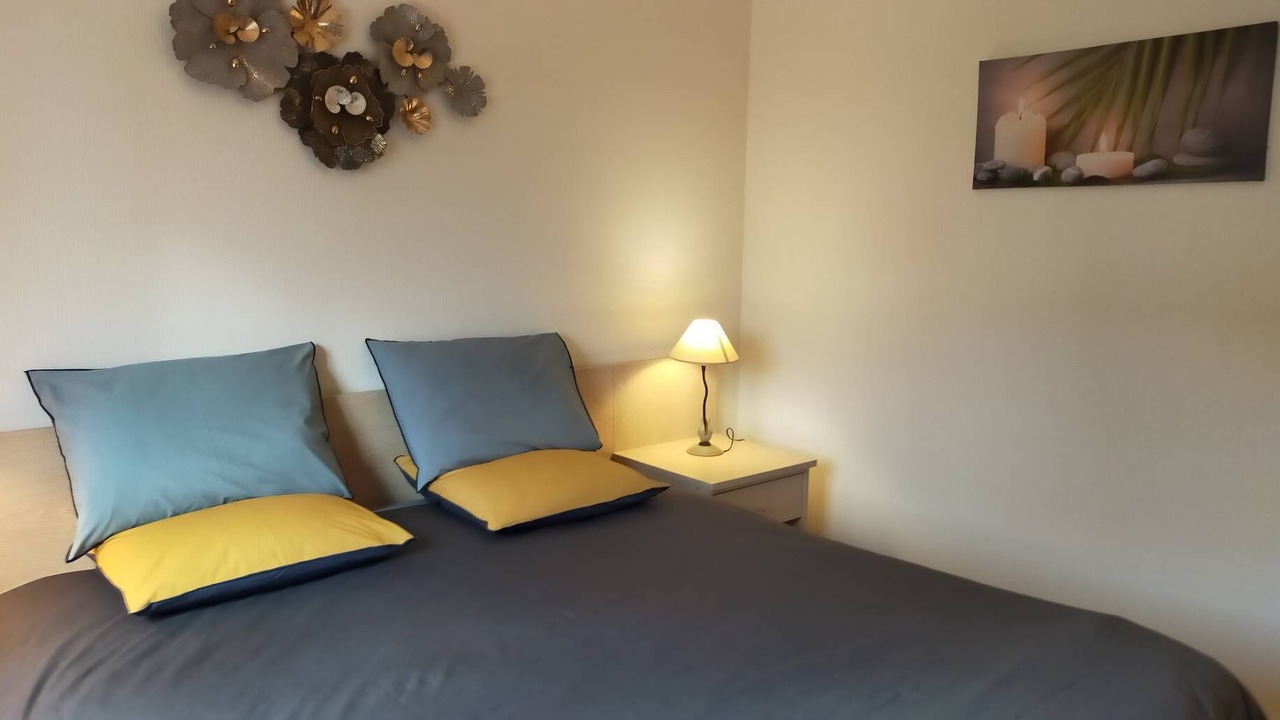Photo of Bedroom in Saint-Laurent-Nouan