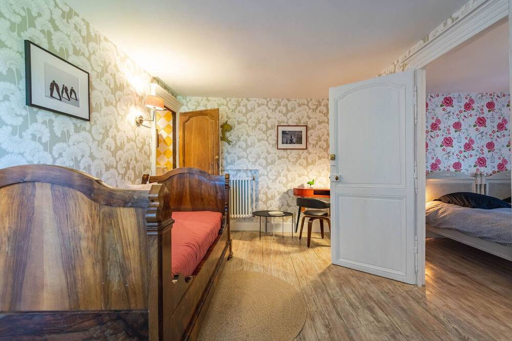 Photo of Bedroom in Curtil-Vergy