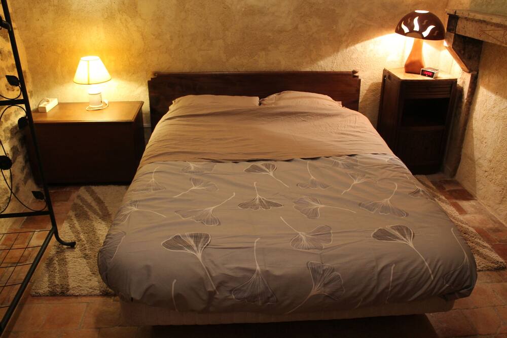 Photo of Bedroom in Thoste
