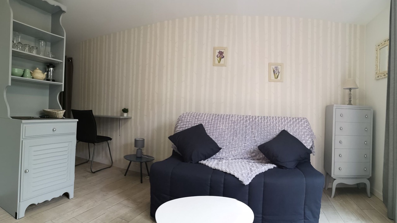 Photo of Livingroom in Saint-Sylvestre-de-Cormeilles